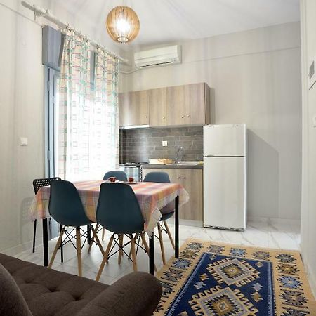 Deluxe Seaside Apartment Konstantinidis Nea Poteidaia Exterior photo